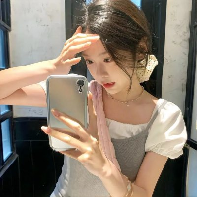 五个相扑的少年